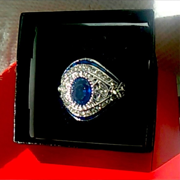 2.15 Ct Round Cut Simulated Blue Sapphire Evil Eye Band
